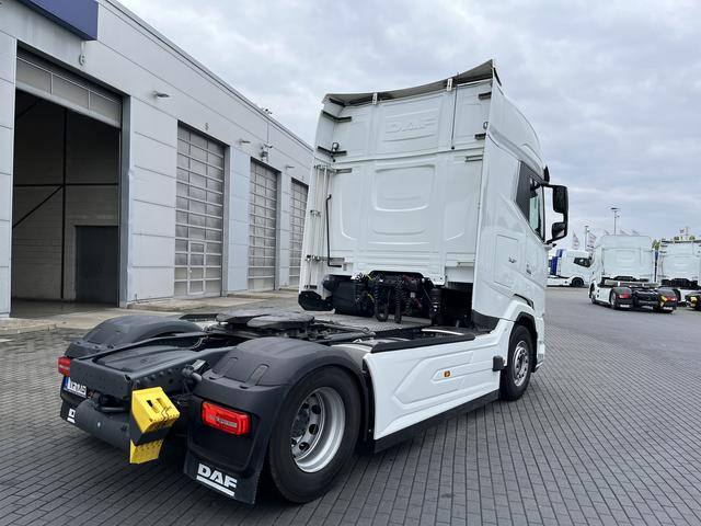 DAF XG+ 480 FT TraXon Intarder Standklima 2 x Tank - Ťahač: obrázok 4 DAF XG+ 480 FT TraXon Intarder Standklima 2 x Tank - Ťahač: obrázok 4