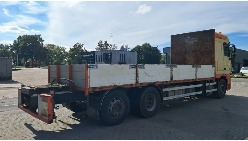 DAF XF 105 410 Spacecab 6x2 Euro 5 - Valníkový/ Plošinový nákladný automobil: obrázok 5 DAF XF 105 410 Spacecab 6x2 Euro 5 - Valníkový/ Plošinový nákladný automobil: obrázok 5