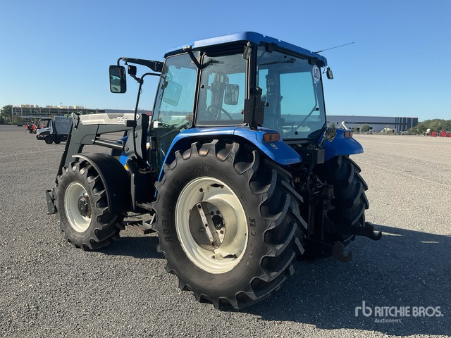 2005 New Holland TL100A 4WD Tractor - Traktor: obrázok 4 2005 New Holland TL100A 4WD Tractor - Traktor: obrázok 4