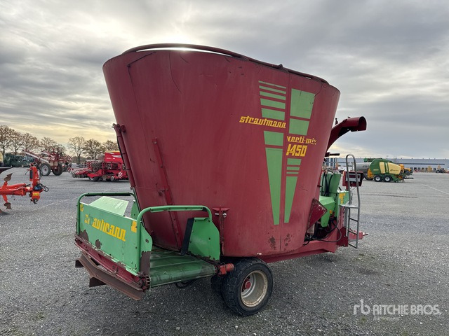 2007 Strautmann V-MIX1450 Feed Grinder - Kŕmny voz: obrázok 4 2007 Strautmann V-MIX1450 Feed Grinder - Kŕmny voz: obrázok 4