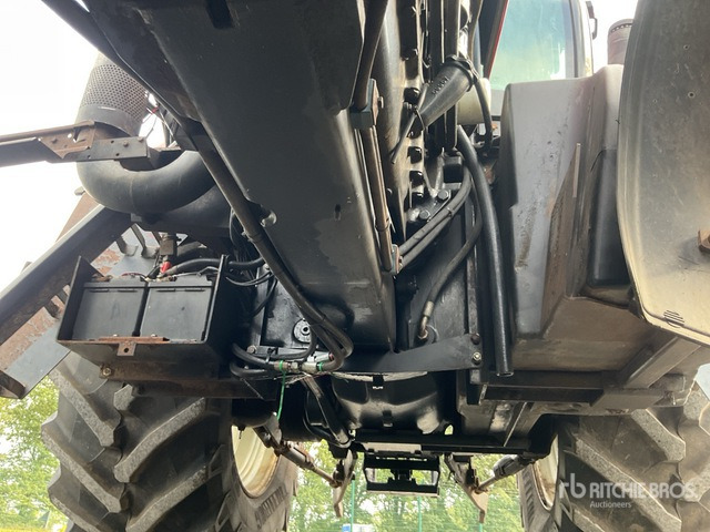 2011 Case IH CVX150 4WD Tractor - Traktor: obrázok 5 2011 Case IH CVX150 4WD Tractor - Traktor: obrázok 5