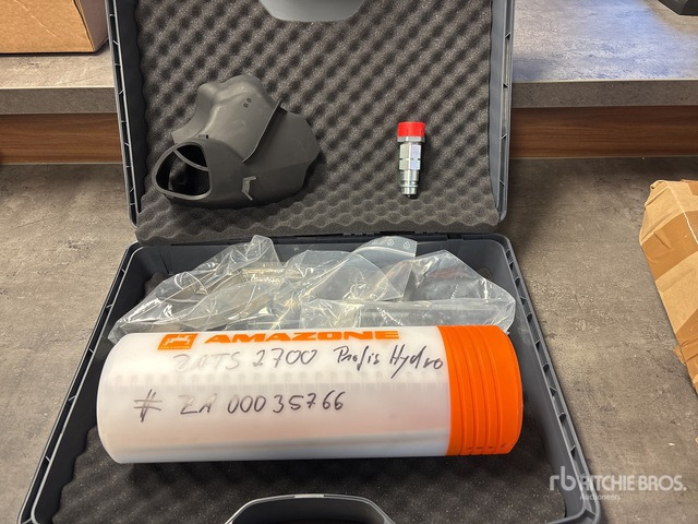 2024 Amazone ZA-TS 2700 (Unused) Fertilizer Spreader - Rozmetač hnojiva: obrázok 3 2024 Amazone ZA-TS 2700 (Unused) Fertilizer Spreader - Rozmetač hnojiva: obrázok 3