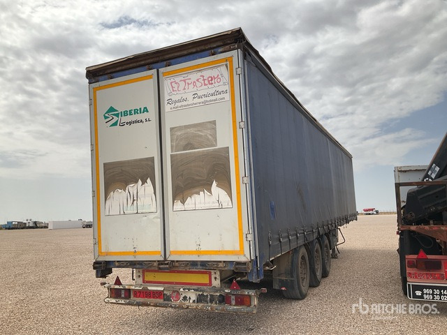 2004 Lecinena AR 13600 Tri/A Curtain Side Trailer - Plachtové nákladné vozidlo: obrázok 3 2004 Lecinena AR 13600 Tri/A Curtain Side Trailer - Plachtové nákladné vozidlo: obrázok 3