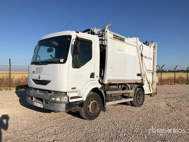2004 Renault 220 DCI 4x2 Waste Collection Truck - Mulčovač: obrázok 2 2004 Renault 220 DCI 4x2 Waste Collection Truck - Mulčovač: obrázok 2