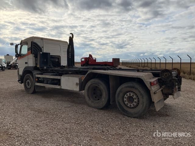 2004 Volvo FM12-280 6x2 Hooklift Truck - Hákový nosič kontajnerov: obrázok 4 2004 Volvo FM12-280 6x2 Hooklift Truck - Hákový nosič kontajnerov: obrázok 4