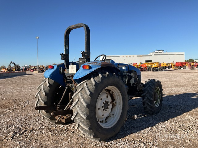 2005 New Holland TD95D 4WD Tractor - Traktor: obrázok 3 2005 New Holland TD95D 4WD Tractor - Traktor: obrázok 3