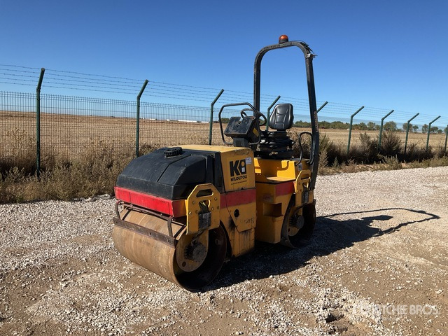 2006 Dynapac CC-102 Double Drum Roller - Cestný valec: obrázok 1 2006 Dynapac CC-102 Double Drum Roller - Cestný valec: obrázok 1