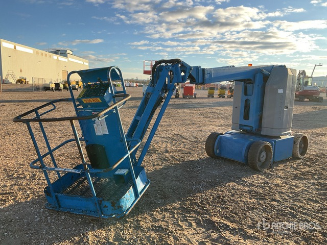 2006 Genie Z-30/20N 2WD Electric Articulating Boom Lift - Kĺbová pracovná plošina: obrázok 3 2006 Genie Z-30/20N 2WD Electric Articulating Boom Lift - Kĺbová pracovná plošina: obrázok 3