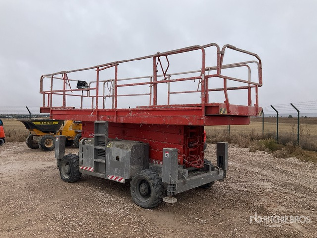 2007 Haulotte H18SXL 4x4 Diesel Scissor Lift - Samohybná plošiny: obrázok 3 2007 Haulotte H18SXL 4x4 Diesel Scissor Lift - Samohybná plošiny: obrázok 3