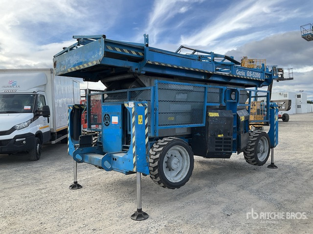 2008 Genie GS-5390RT 4x4 Diesel Scissor Lift - Samohybná plošiny: obrázok 1 2008 Genie GS-5390RT 4x4 Diesel Scissor Lift - Samohybná plošiny: obrázok 1