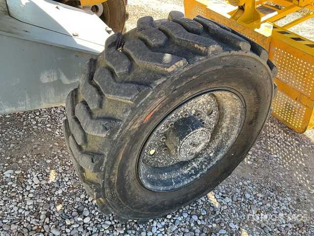 2008 Haulotte HA16PXNT 4WD Diesel Articulating Boom Lift - Kĺbová pracovná plošina: obrázok 5 2008 Haulotte HA16PXNT 4WD Diesel Articulating Boom Lift - Kĺbová pracovná plošina: obrázok 5