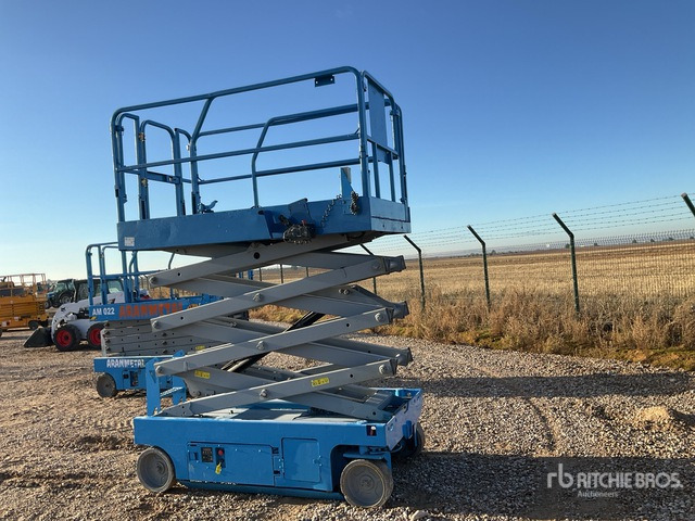 2012 Genie GS2646 Electric Scissor Lift - Samohybná plošiny: obrázok 2 2012 Genie GS2646 Electric Scissor Lift - Samohybná plošiny: obrázok 2