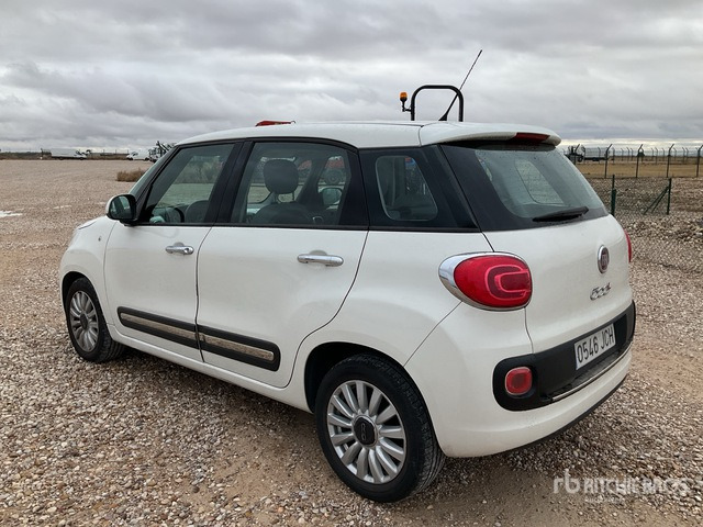 2014 Fiat 500 500L 1.3 JTD Automobile - Automobil: obrázok 2 2014 Fiat 500 500L 1.3 JTD Automobile - Automobil: obrázok 2