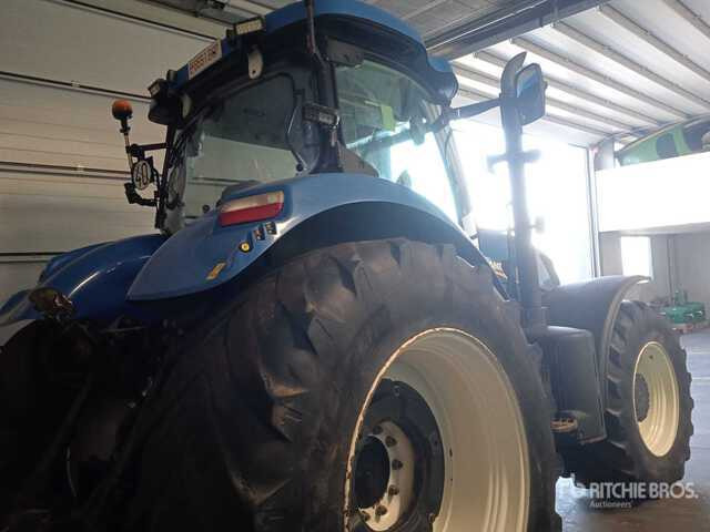 2015 New Holland T7.250 4WD Tractor - Traktor: obrázok 3 2015 New Holland T7.250 4WD Tractor - Traktor: obrázok 3
