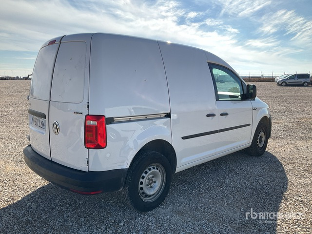 2019 Volkswagen Caddy 4Motion Cargo Van - Dodávka: obrázok 3 2019 Volkswagen Caddy 4Motion Cargo Van - Dodávka: obrázok 3
