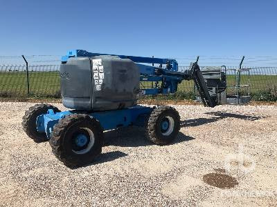 GENIE Z45/25 4WD Diesel - Kĺbová pracovná plošina: obrázok 2 GENIE Z45/25 4WD Diesel - Kĺbová pracovná plošina: obrázok 2