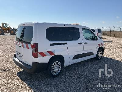 TOYOTA PROACE CITY VER 5 - Automobil: obrázok 3 TOYOTA PROACE CITY VER 5 - Automobil: obrázok 3