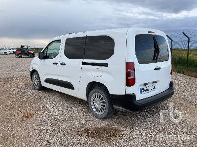 TOYOTA PROACE - Furgon: obrázok 2 TOYOTA PROACE - Furgon: obrázok 2
