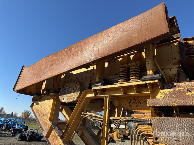 1991 OM FRP105L Mobile Jaw Crusher - Čeľusťový drvič: obrázok 4 1991 OM FRP105L Mobile Jaw Crusher - Čeľusťový drvič: obrázok 4