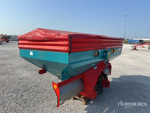 2001 Sulky DPX Manure Spreader - Rozmetač hnojiva: obrázok 4 2001 Sulky DPX Manure Spreader - Rozmetač hnojiva: obrázok 4