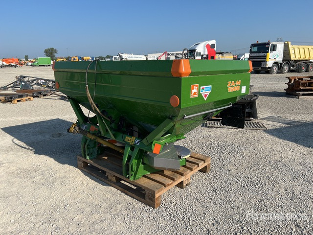 2004 Amazone ZA-M1500 Fertilizer Spreader - Rozmetač hnojiva: obrázok 1 2004 Amazone ZA-M1500 Fertilizer Spreader - Rozmetač hnojiva: obrázok 1