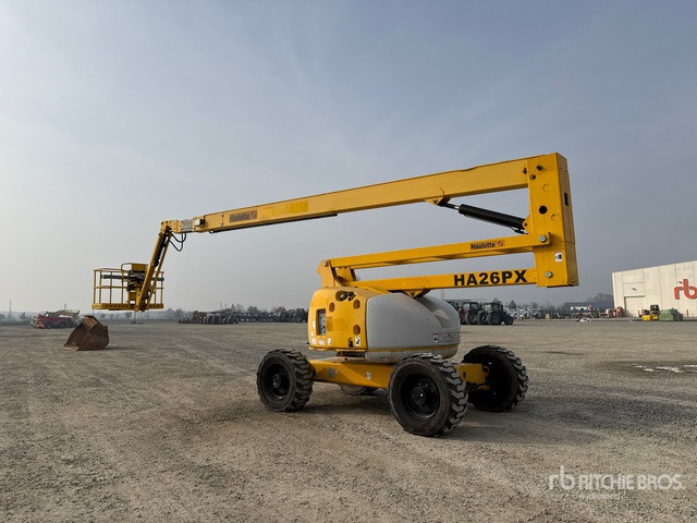 2004 Haulotte HA26PX Diesel Articulating Boom Lift - Kĺbová pracovná plošina: obrázok 3 2004 Haulotte HA26PX Diesel Articulating Boom Lift - Kĺbová pracovná plošina: obrázok 3