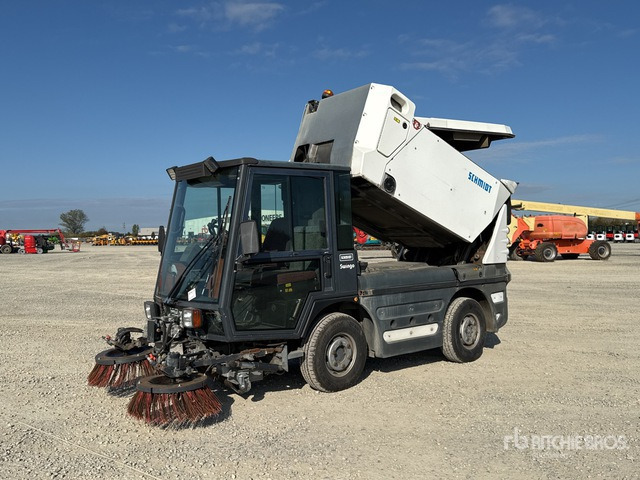 2006 Schmidt Compact 200 Autocarro spazzatrice - Zametacie vozidlo: obrázok 2 2006 Schmidt Compact 200 Autocarro spazzatrice - Zametacie vozidlo: obrázok 2