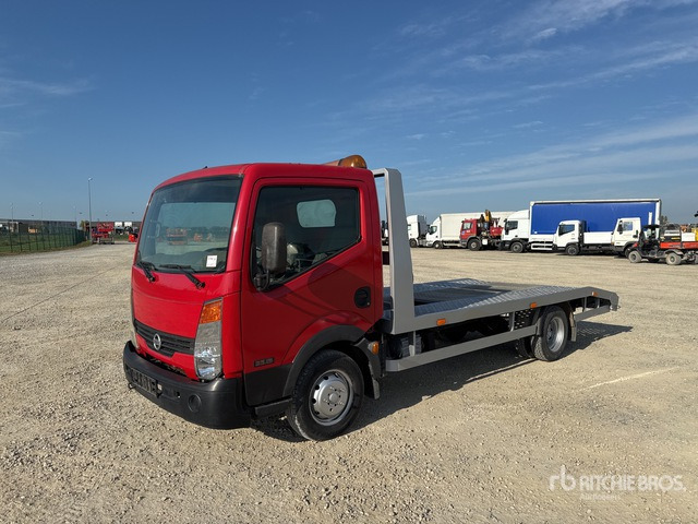 2007 Nissan Cabstar 35.15 Autocarro trasporto automobili - Odťahovy voz: obrázok 2 2007 Nissan Cabstar 35.15 Autocarro trasporto automobili - Odťahovy voz: obrázok 2