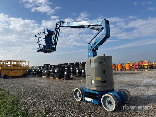 2008 Genie Z-30/20N Electric Articulating Boom Lift - Kĺbová pracovná plošina: obrázok 2 2008 Genie Z-30/20N Electric Articulating Boom Lift - Kĺbová pracovná plošina: obrázok 2