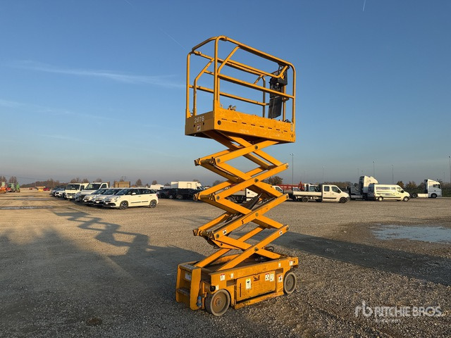 2008 Haulotte Optimum 8 Electric Scissor Lift - Samohybná plošiny: obrázok 2 2008 Haulotte Optimum 8 Electric Scissor Lift - Samohybná plošiny: obrázok 2
