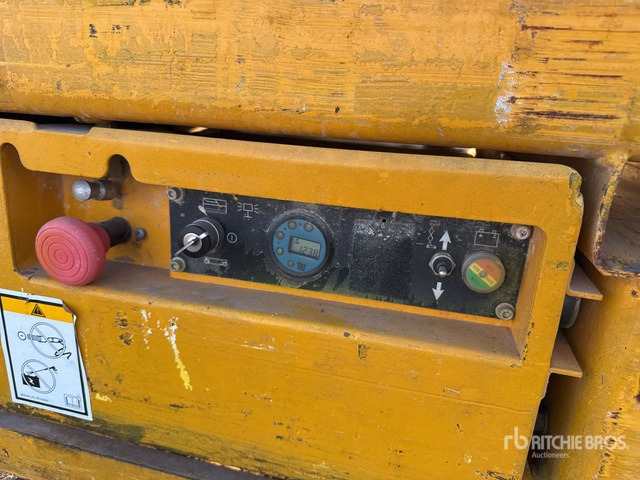 2008 Haulotte Optimum 8 Electric Scissor Lift - Samohybná plošiny: obrázok 5 2008 Haulotte Optimum 8 Electric Scissor Lift - Samohybná plošiny: obrázok 5