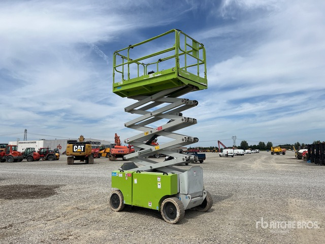2008 Iteco IT12151 Electric Scissor Lift - Samohybná plošiny: obrázok 4 2008 Iteco IT12151 Electric Scissor Lift - Samohybná plošiny: obrázok 4