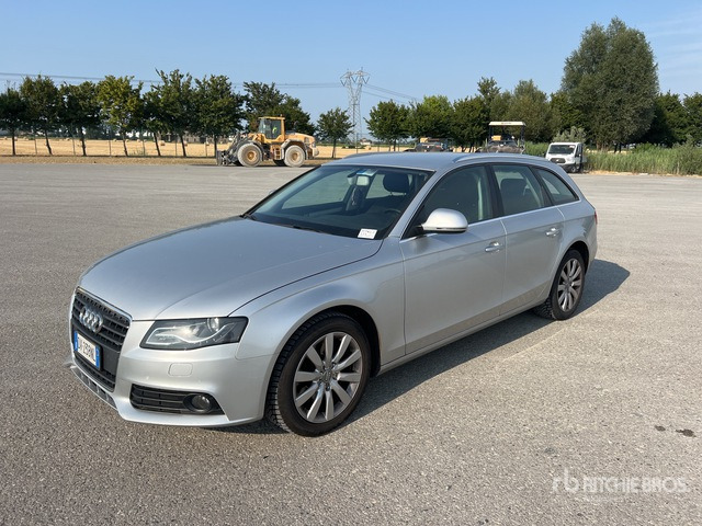 2009 Audi A4 Automobile - Automobil: obrázok 4 2009 Audi A4 Automobile - Automobil: obrázok 4