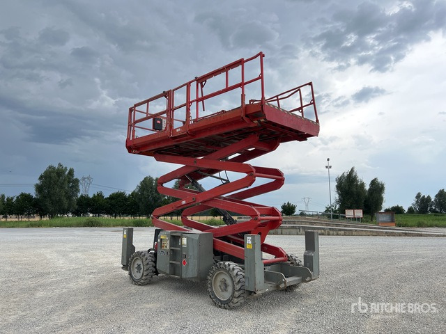 2013 ATN CX12 Diesel Scissor Lift - Samohybná plošiny: obrázok 1 2013 ATN CX12 Diesel Scissor Lift - Samohybná plošiny: obrázok 1