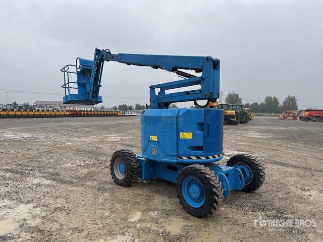 2014 Genie Z-34/22 Diesel Articulating Boom Lift - Kĺbová pracovná plošina: obrázok 3 2014 Genie Z-34/22 Diesel Articulating Boom Lift - Kĺbová pracovná plošina: obrázok 3