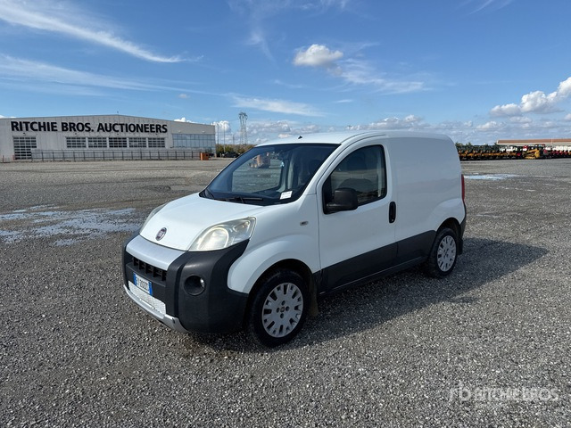 2015 Fiat Fiorino Autocarro furgonato - Malá dodávka: obrázok 1 2015 Fiat Fiorino Autocarro furgonato - Malá dodávka: obrázok 1