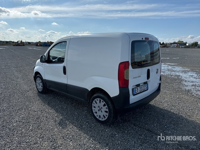 2015 Fiat Fiorino Autocarro furgonato - Malá dodávka: obrázok 3 2015 Fiat Fiorino Autocarro furgonato - Malá dodávka: obrázok 3