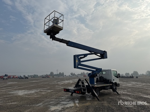 2015 Nissan Cabstar 35.12 2015 Socage DA324 24 m on Bucket Truck - Automobilová plošina: obrázok 4 2015 Nissan Cabstar 35.12 2015 Socage DA324 24 m on Bucket Truck - Automobilová plošina: obrázok 4