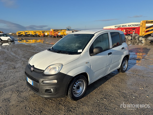 2016 Fiat Panda 1.3 MJT 80CV SES POP Van Truck - Skříňový nákladní auto: obrázok 1 2016 Fiat Panda 1.3 MJT 80CV SES POP Van Truck - Skříňový nákladní auto: obrázok 1