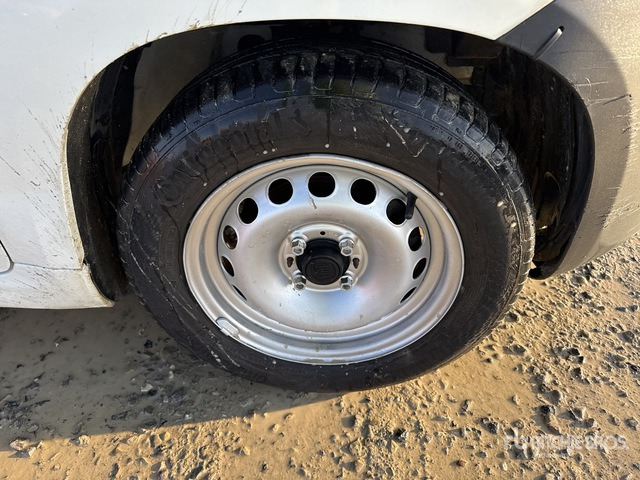 2016 Fiat Panda 1.3 MJT 80CV SES POP Van Truck - Skříňový nákladní auto: obrázok 5 2016 Fiat Panda 1.3 MJT 80CV SES POP Van Truck - Skříňový nákladní auto: obrázok 5