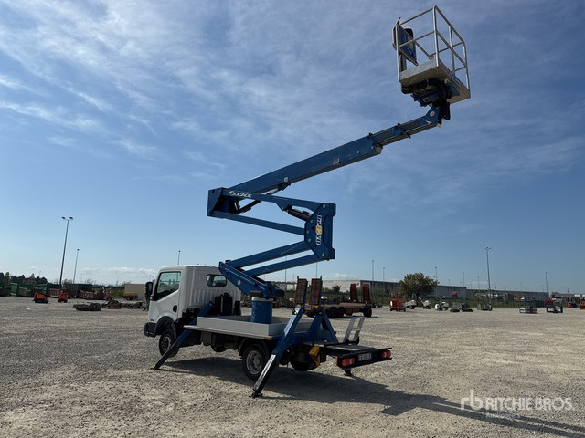 2016 Nissan Cabstar 35.12 2016 Socage DA324 EU5B 24 m on Bucket Truck - Automobilová plošina: obrázok 3 2016 Nissan Cabstar 35.12 2016 Socage DA324 EU5B 24 m on Bucket Truck - Automobilová plošina: obrázok 3