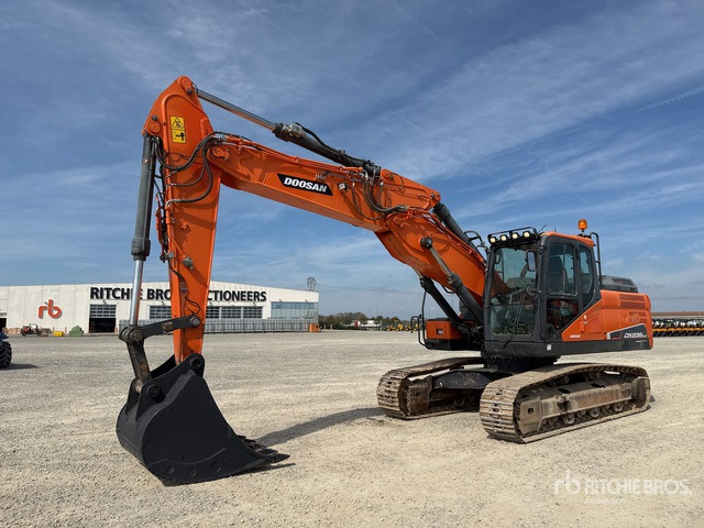 2017 Doosan DX235NLC-5 Escavatore cingolato - Pásové rýpadlo: obrázok 1 2017 Doosan DX235NLC-5 Escavatore cingolato - Pásové rýpadlo: obrázok 1