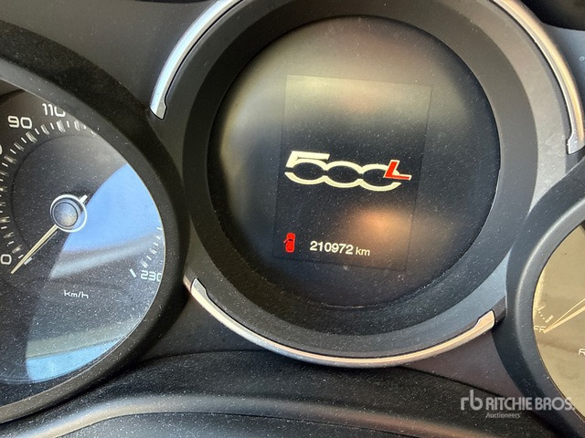 2017 Fiat 500L Automobile - Automobil: obrázok 2 2017 Fiat 500L Automobile - Automobil: obrázok 2