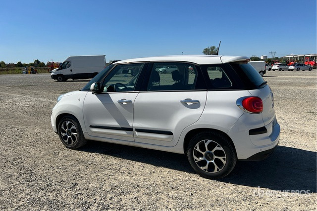 2017 Fiat 500L Automobile - Automobil: obrázok 1 2017 Fiat 500L Automobile - Automobil: obrázok 1