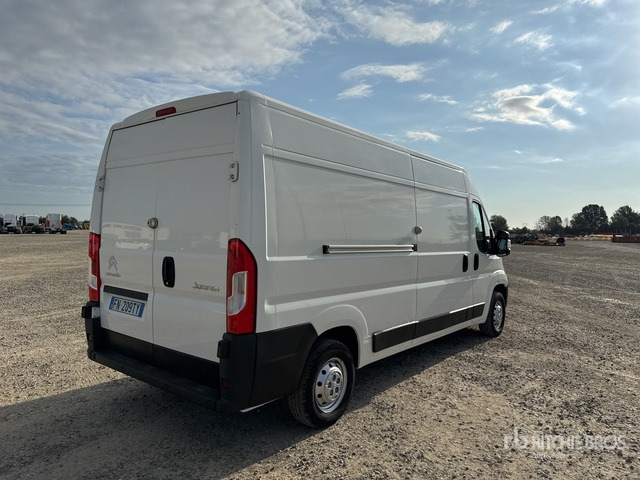 2018 Citroen Jumper 33 2.0BLUEHDI L3H2 130CV Van Truck - Furgon: obrázok 4 2018 Citroen Jumper 33 2.0BLUEHDI L3H2 130CV Van Truck - Furgon: obrázok 4