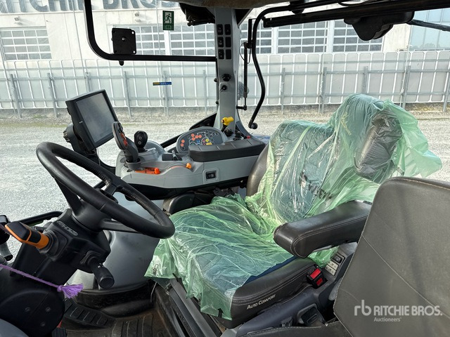 2018 New Holland T7.225 4WD Tractor - Traktor: obrázok 5 2018 New Holland T7.225 4WD Tractor - Traktor: obrázok 5