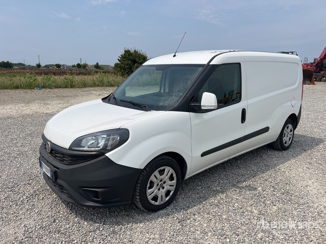 2019 Fiat Doblo Cargo Autocarro furgonato - Malá dodávka: obrázok 4 2019 Fiat Doblo Cargo Autocarro furgonato - Malá dodávka: obrázok 4