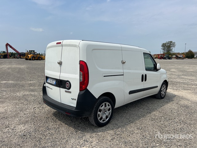 2019 Fiat Doblo Cargo Autocarro furgonato - Malá dodávka: obrázok 4 2019 Fiat Doblo Cargo Autocarro furgonato - Malá dodávka: obrázok 4
