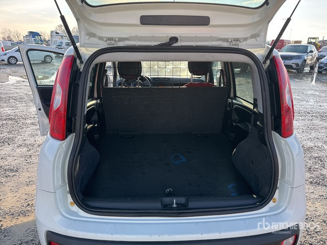 2019 Fiat Panda BERLINA 900CC 85CV VAN EU6D 4X4 ... Van Truck - Skříňový nákladní auto: obrázok 4 2019 Fiat Panda BERLINA 900CC 85CV VAN EU6D 4X4 ... Van Truck - Skříňový nákladní auto: obrázok 4