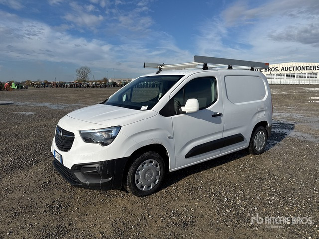 2020 Opel Combo 1.5 100CV EDITION L1 MT6 Van Truck - Skříňový nákladní auto: obrázok 2 2020 Opel Combo 1.5 100CV EDITION L1 MT6 Van Truck - Skříňový nákladní auto: obrázok 2